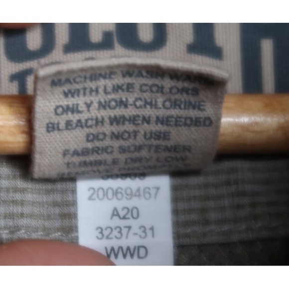 Duluth Trading Co Men's M Check Button Down Shirt Short Sleeve Cotton Outdoor - Picture 3 of 9